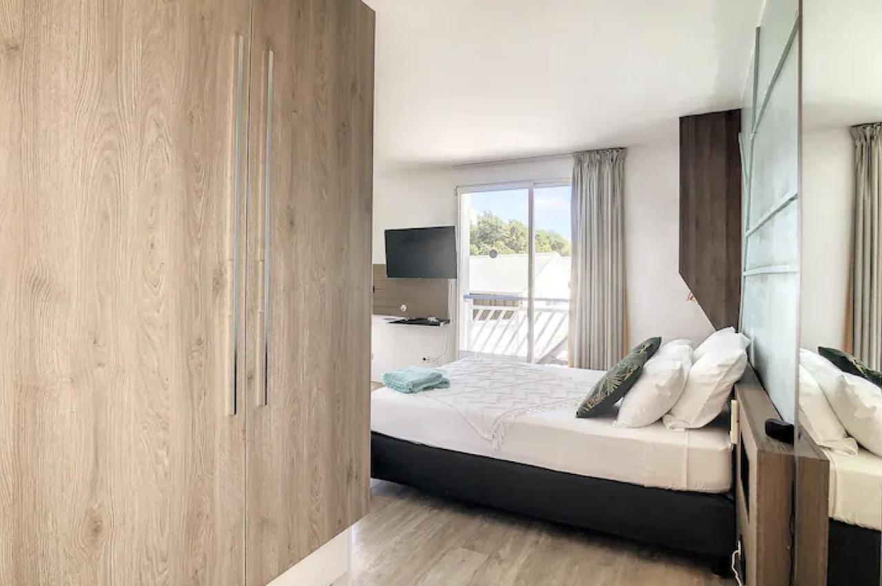 Archipel Guadeloupeen - Elegant Cocon D'Architecte 2 Etoiles Entre Grand Balcon, Piscine & Lagon 생프랑수아 외부 사진